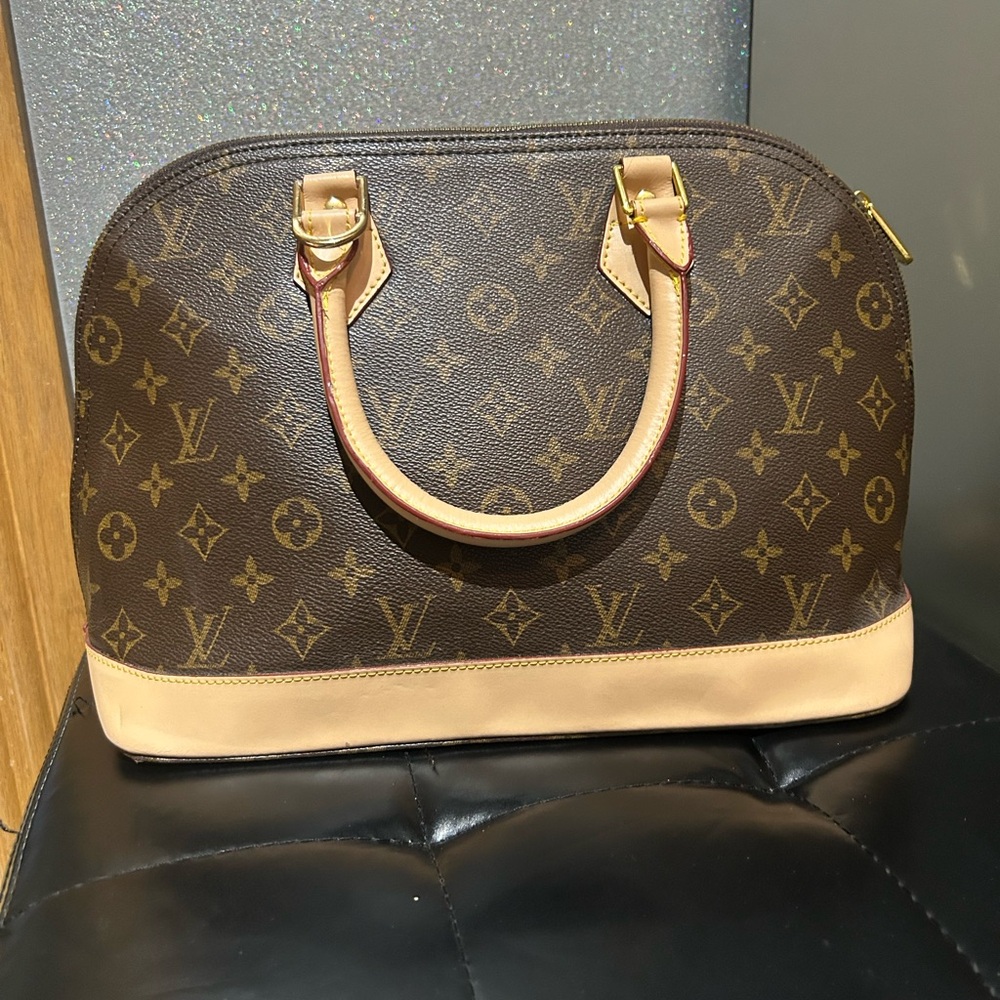 Louis Vuitton Alma MM monogram vintage